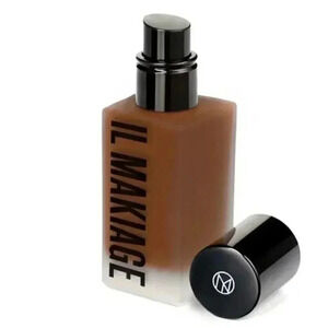 Il  Makiage #210 Foundation